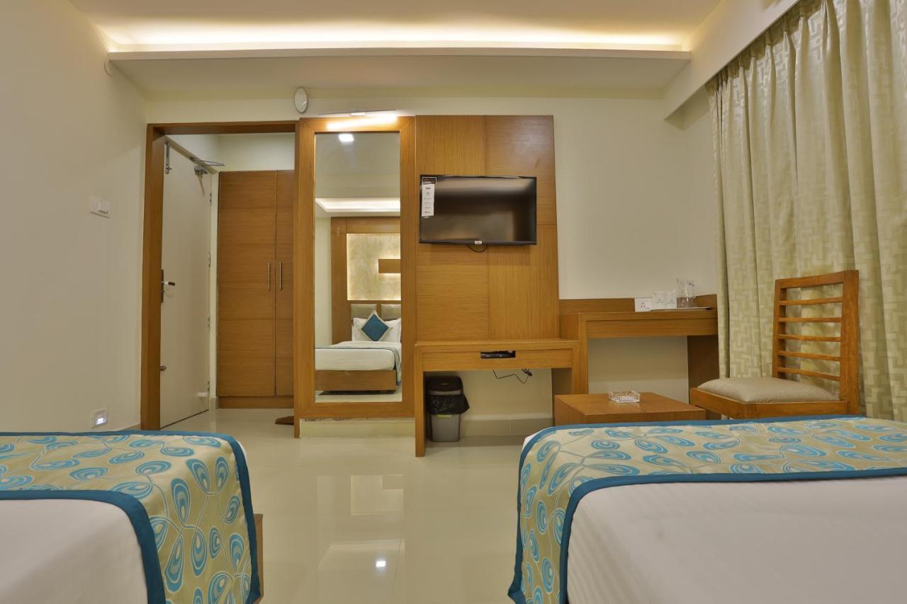 Greens Suite - Business Class Hotel - Opposite Ripon Building 첸나이 외부 사진