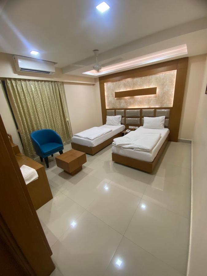 Greens Suite - Business Class Hotel - Opposite Ripon Building 첸나이 외부 사진